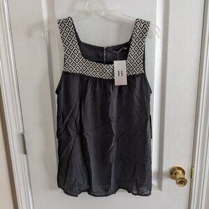 Doe & Rae NWT At First Sight Sleeveless Top Sz L
